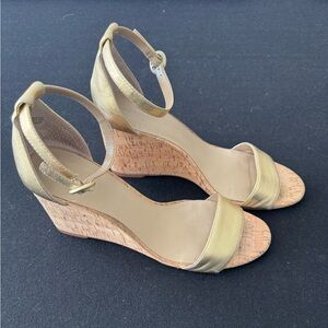 Ann Taylor Gold Cork Wedge Sandals | Size 9